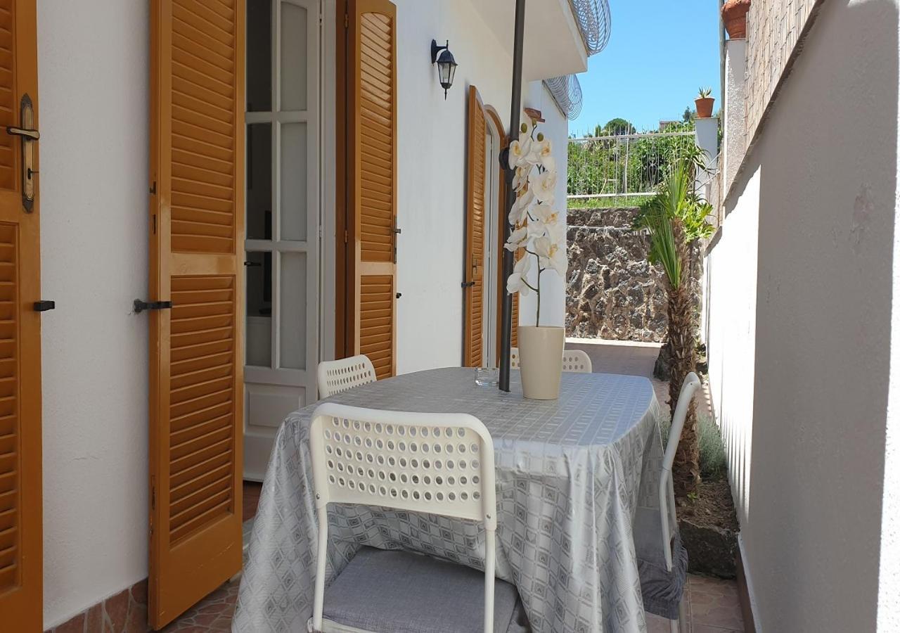 Holiday Apartments Lacco Ameno  Exterior foto